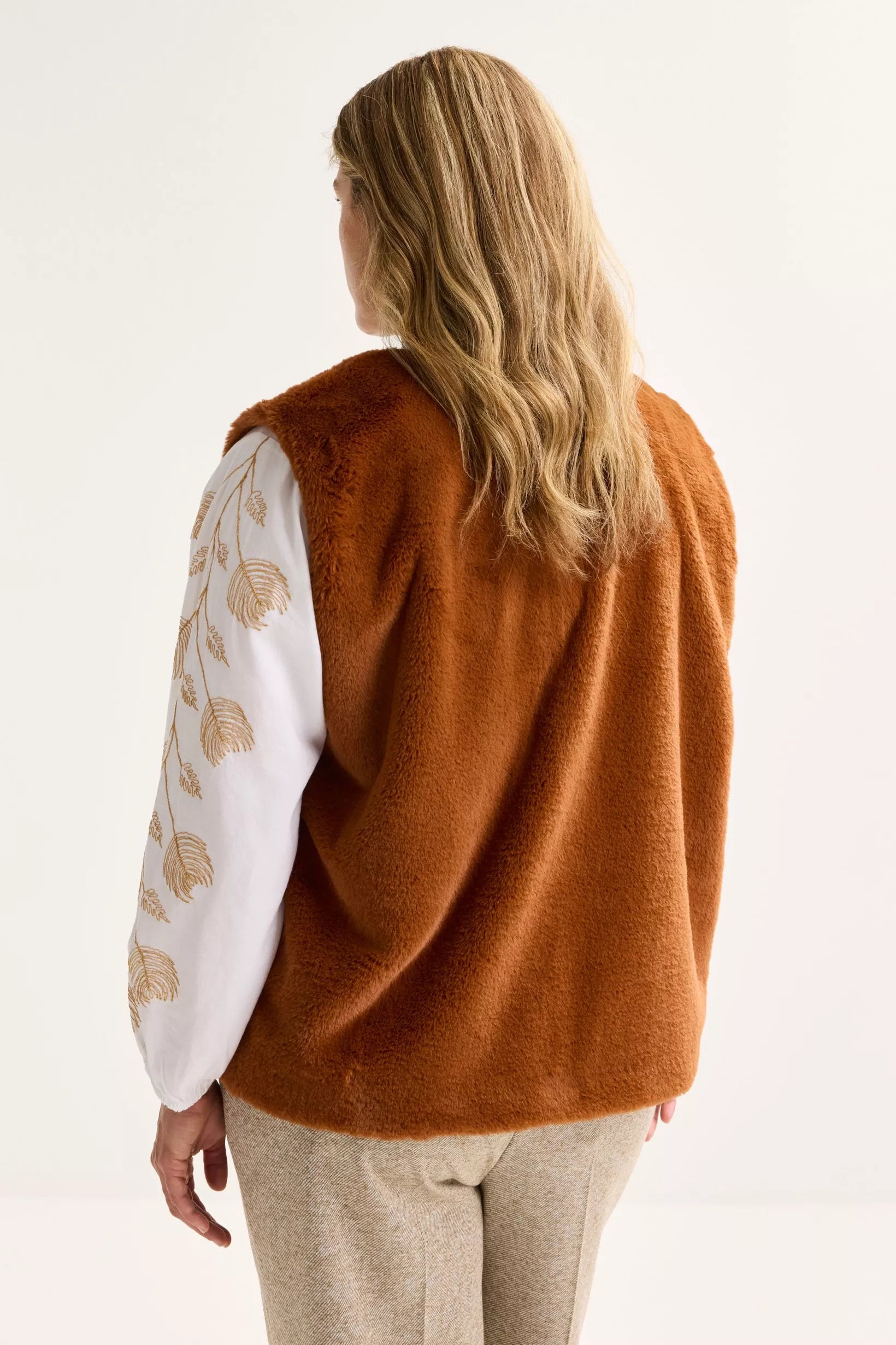 Giletvest Camel Mayerline ( Adolo 4029/641 )