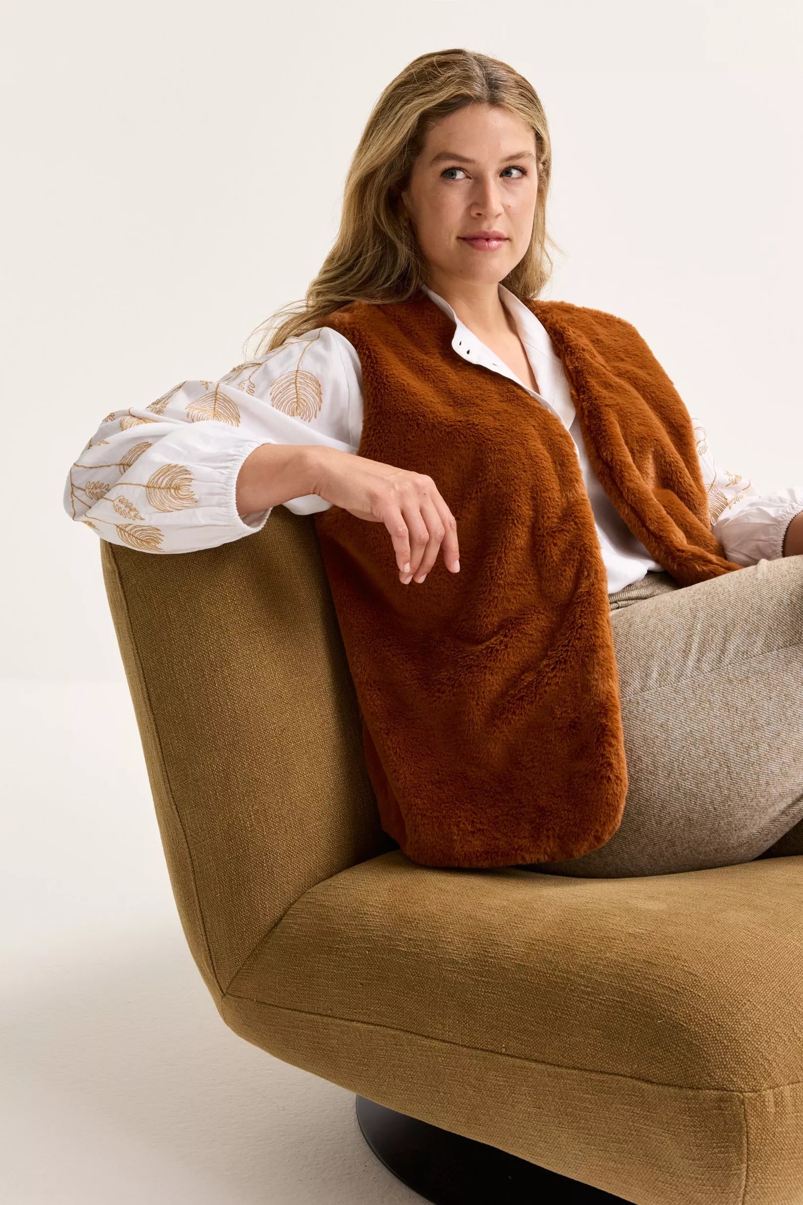Giletvest Camel Mayerline ( Adolo 4029/641 )