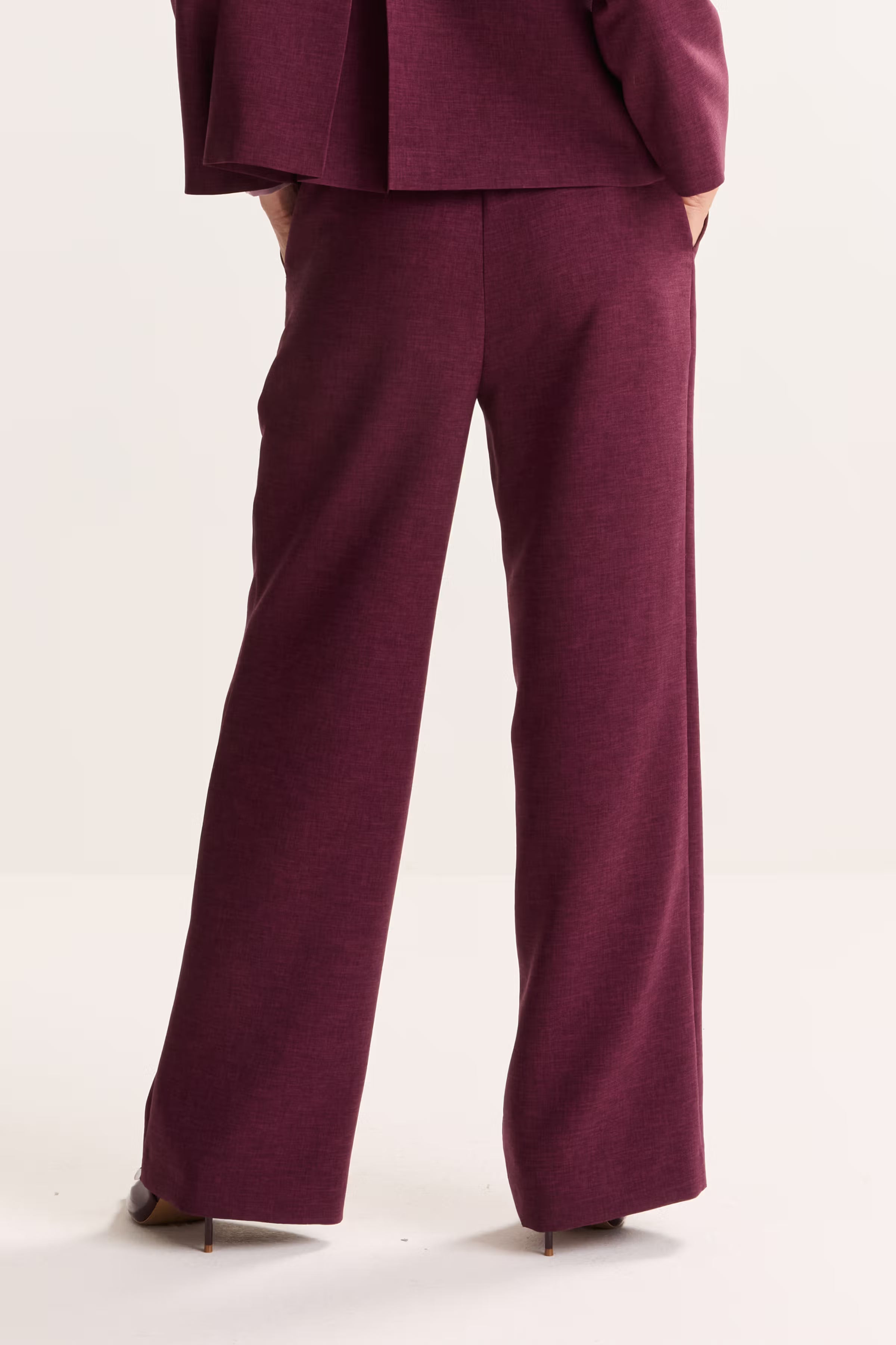 Broek Aubergine Mayerline ( Cana2 6066/900 )