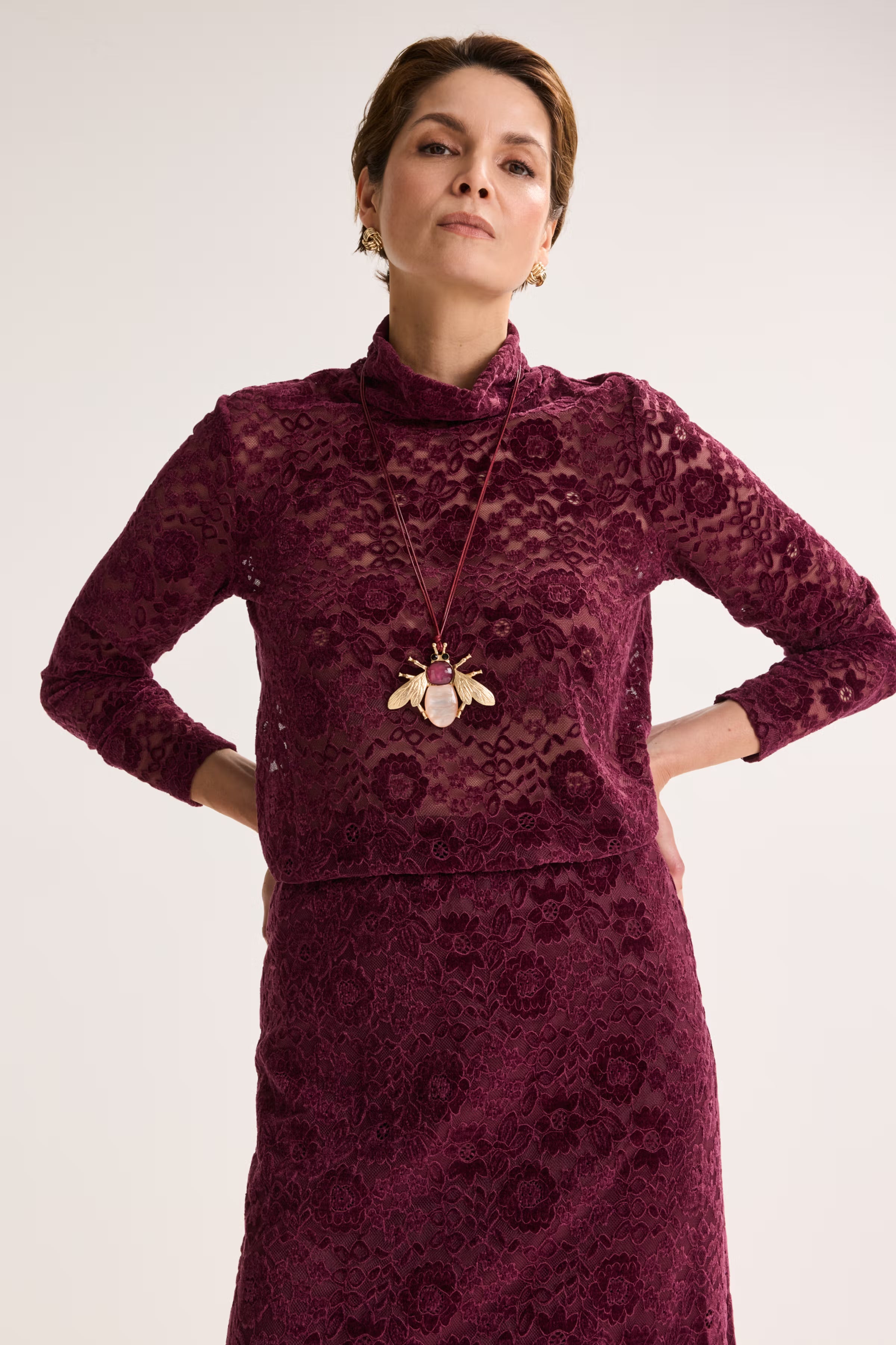 Bloes Aubergine Mayerline ( Jefieno 6092/599 )