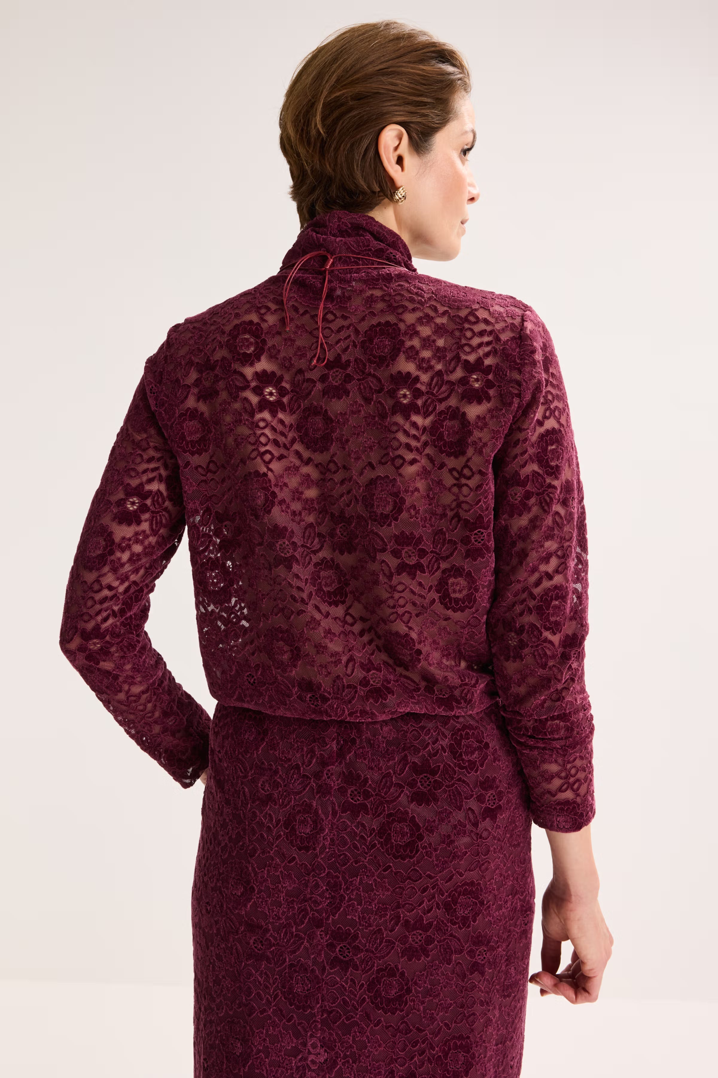 Bloes Aubergine Mayerline ( Jefieno 6092/599 )
