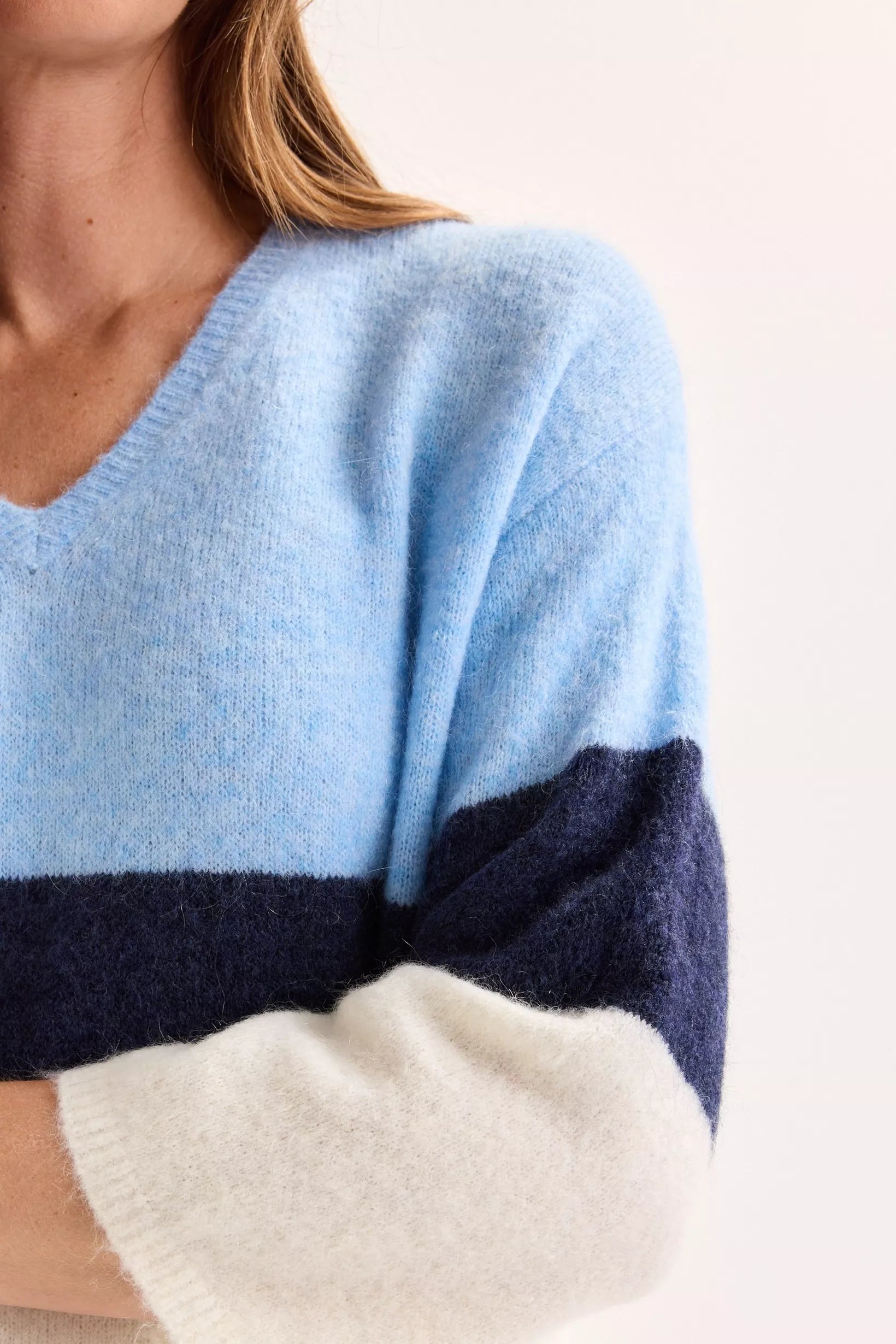 Pull Blauw Mayerline ( Armor 4664/115 )
