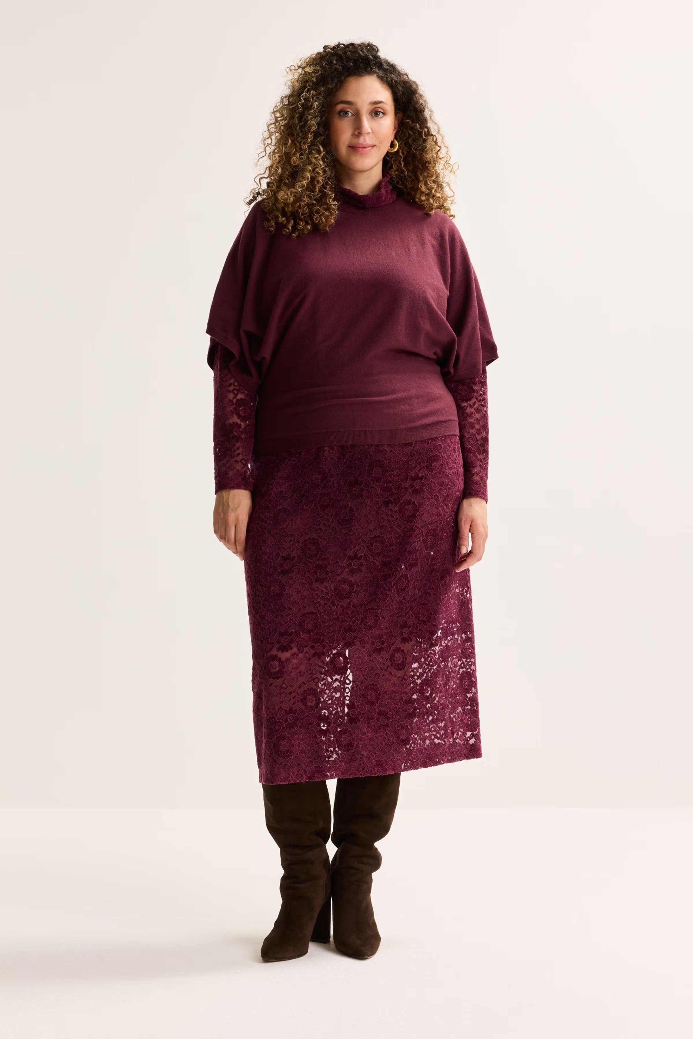 Pull Aubergine Mayerline ( Amro 6680/599 )