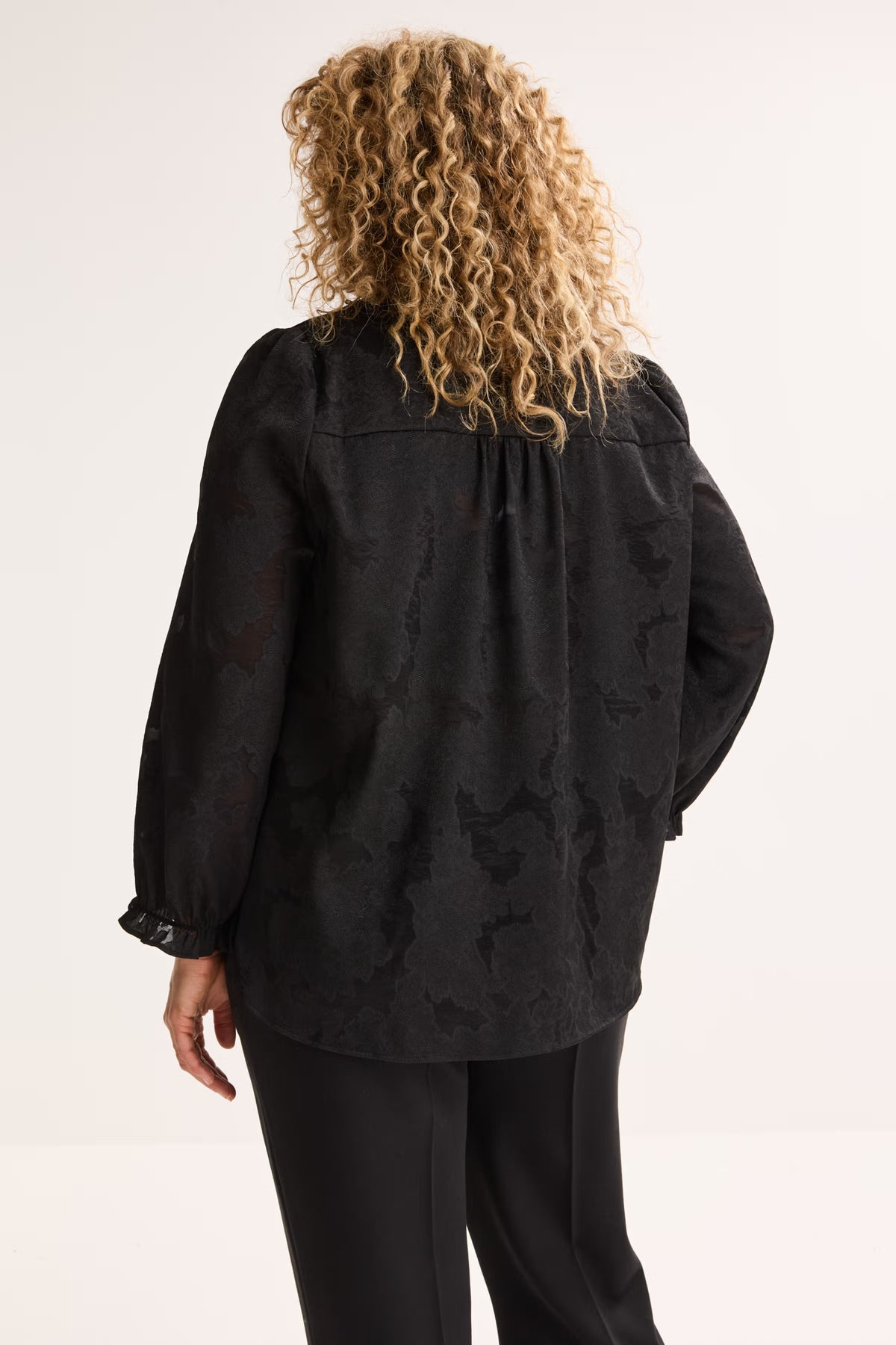 Chemisier Noir Mayerline ( Jarmen 6114/010 )