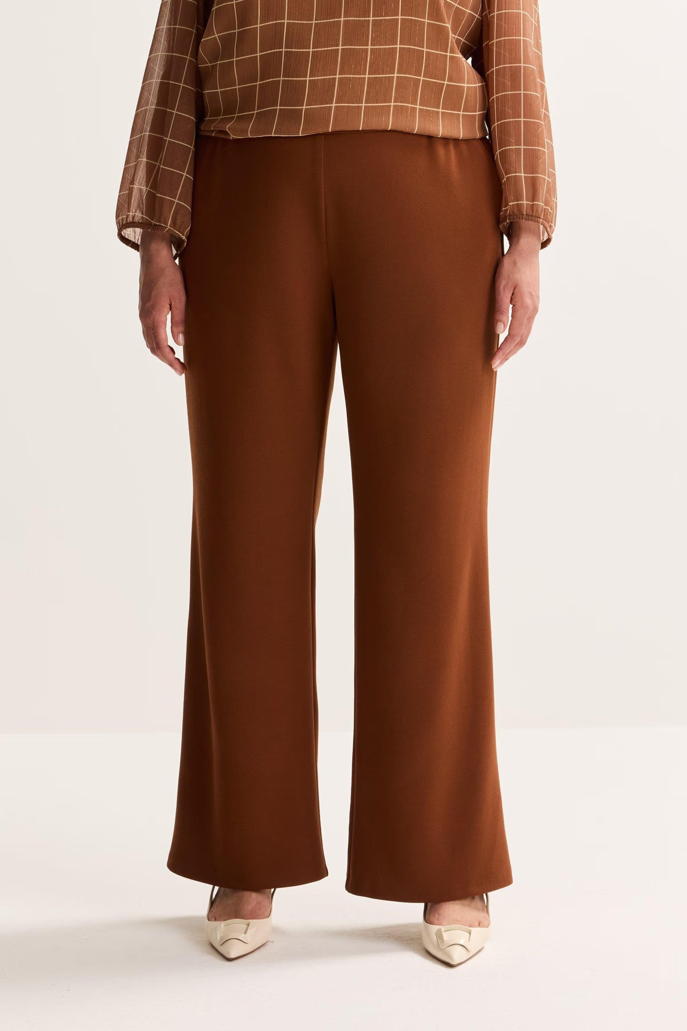 Pantalon Marron Mayerline ( Cana2 6065/825 )