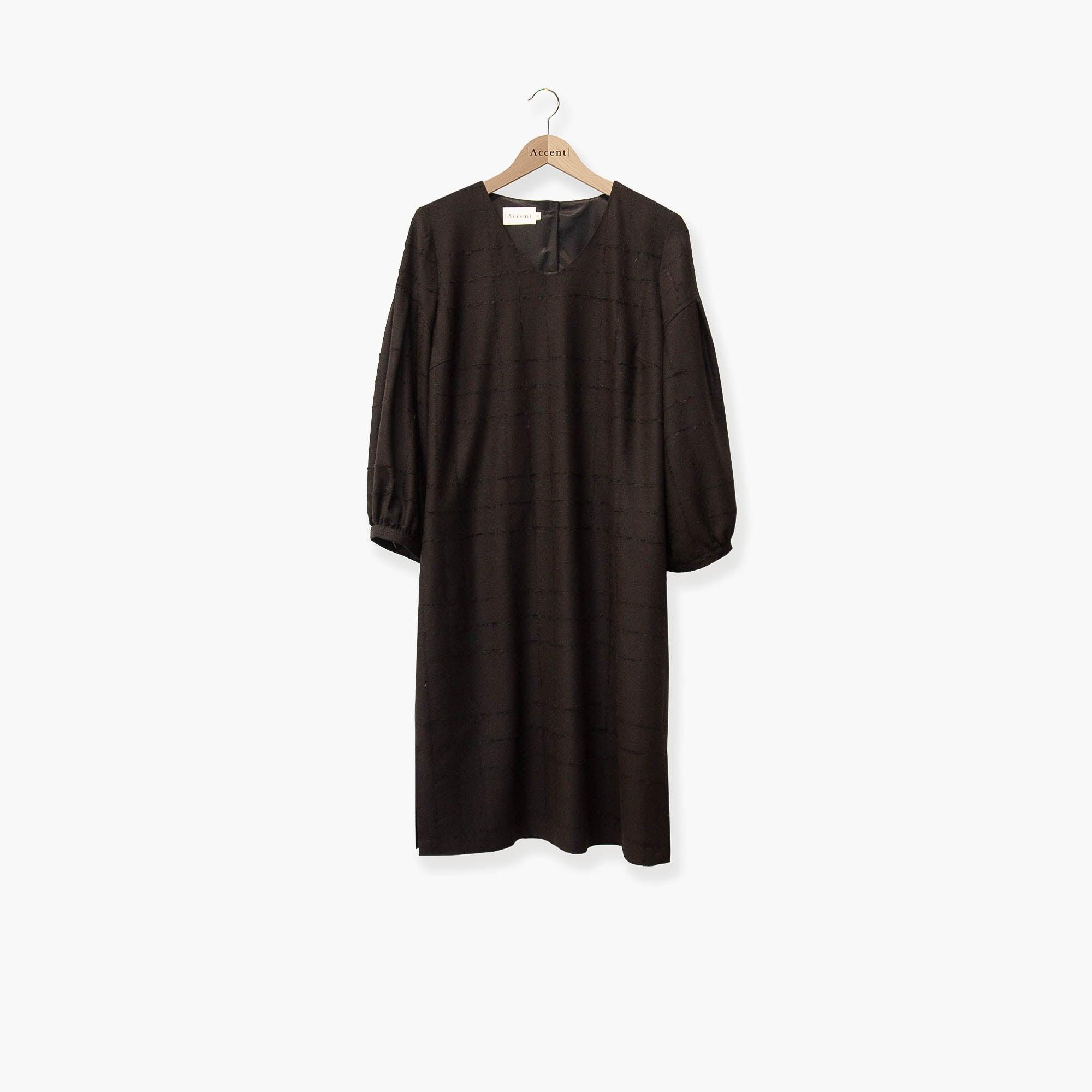 Kleedje Zwart Accent Fashion ( Universe 10706/Black ) - Delaere Womenswear